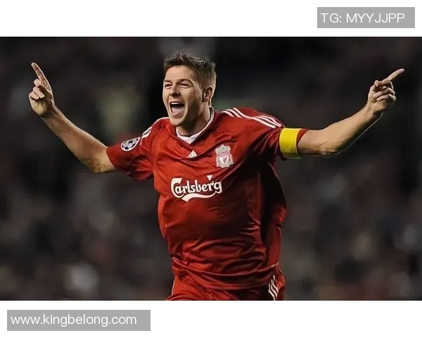 世界足球排名第一球星领衔全球足坛巅峰时刻展现无与伦比技艺